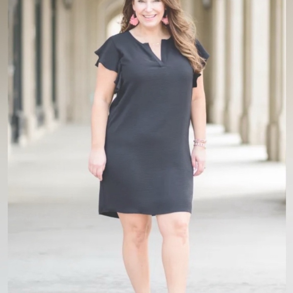Gibsonlook Ryanne Ruffle Sleeve Dress - Picture 3 of 3